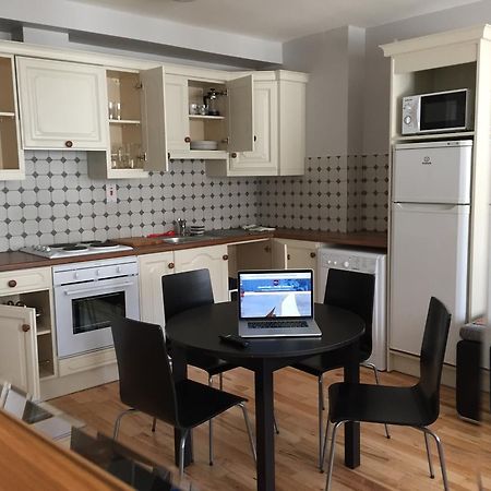 Dominick Street Apartments Голуэй Экстерьер фото