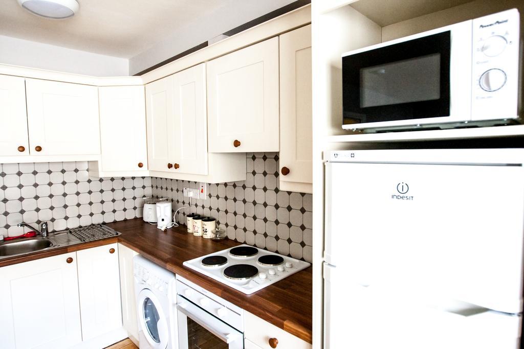 Dominick Street Apartments Голуэй Экстерьер фото