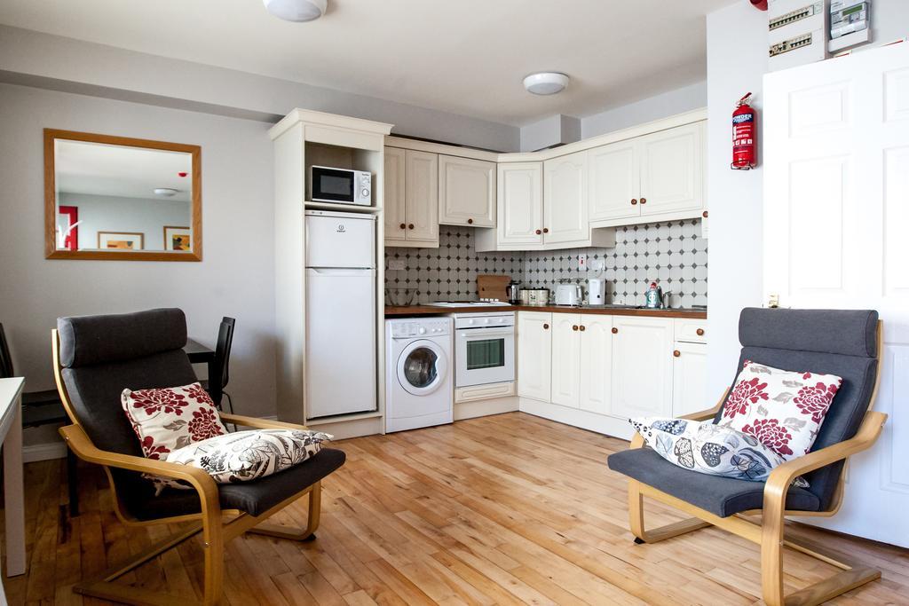 Dominick Street Apartments Голуэй Экстерьер фото