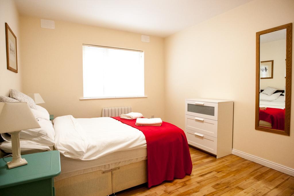 Dominick Street Apartments Голуэй Экстерьер фото