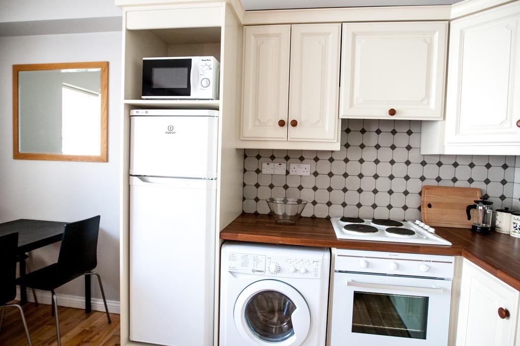 Dominick Street Apartments Голуэй Экстерьер фото