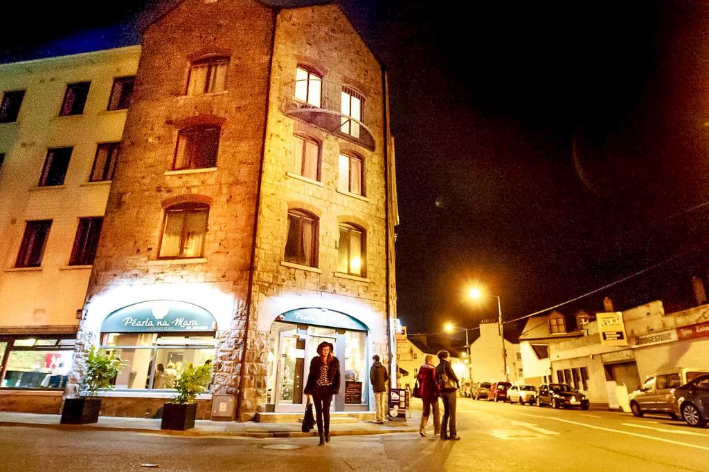 Dominick Street Apartments Голуэй Экстерьер фото